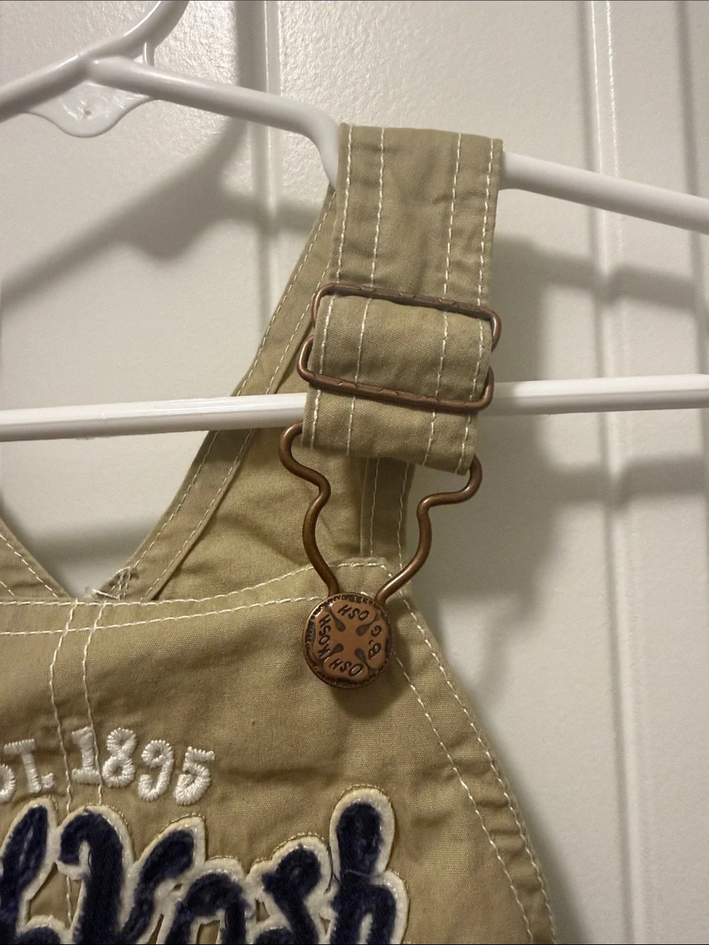 OshKosh B'gosh Y2K Tan Short Overalls with Navy  embroidered Logo size 12M-NWT